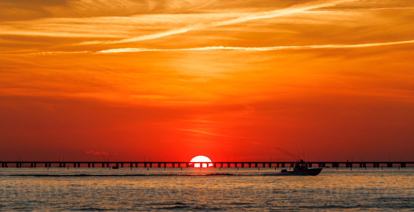 Search Suspended For Driver Whose Box Truck Ran Off Chesapeake Bay Bridge Tunnel Newsradio Wina