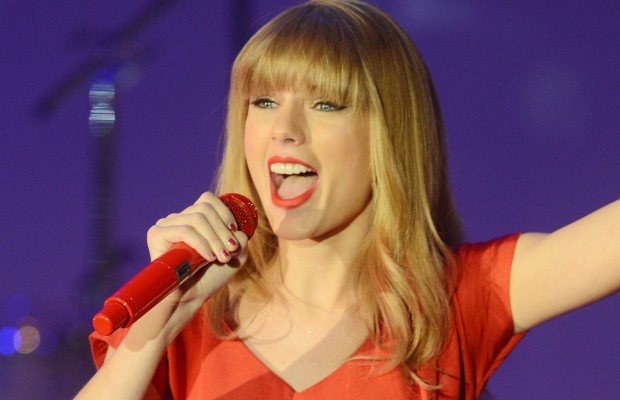Taylor Swift and Democracy with Siva Vaidhyanathan | CRN