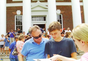 One of Senator Kaine’s sons is charged with disrupting a Minnesota event