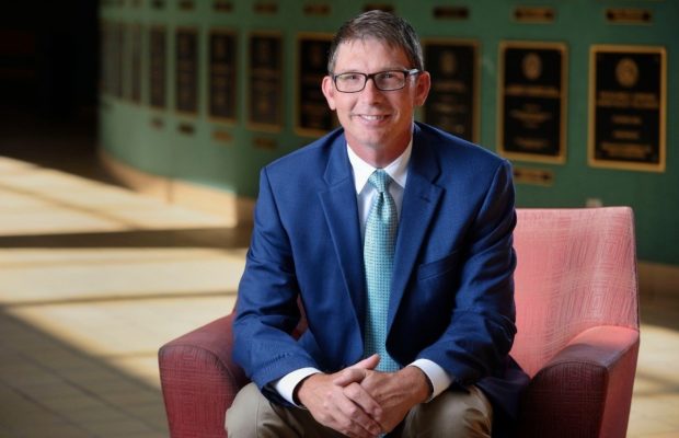 Checking Work Email outside of Work Hours is Insidious | William Becker. Checking Work Email outside of Work Hours is Insidious | William Becker.