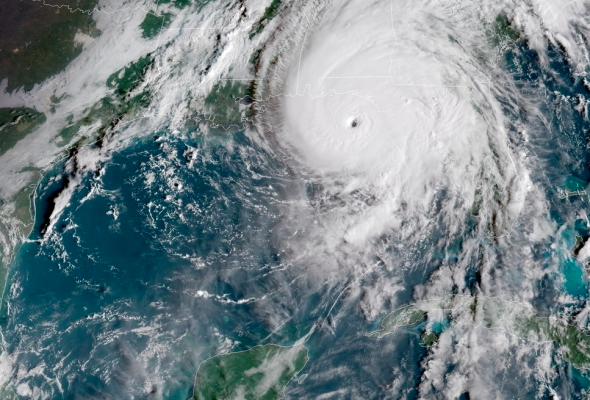 The Schilling Show 10/29/18 Hour 1: Tom and Beth Powell