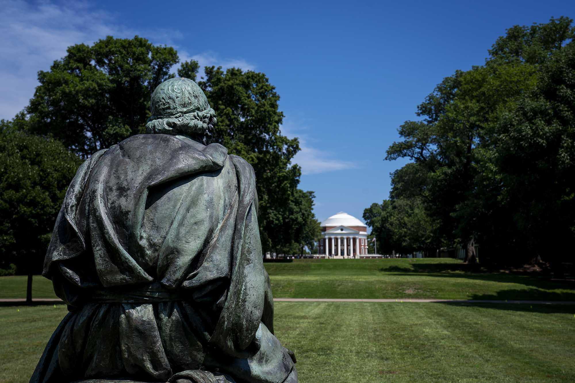 UVA Police Department squelches rumor of note near noose