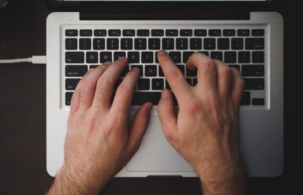 Siva Vaidhyanathan’s theory on 80s MacIntosh ad connecting 21st Century issues | CRN Siva Vaidhyanathan’s theory on 80s MacIntosh ad connecting 21st Century issues | CRN